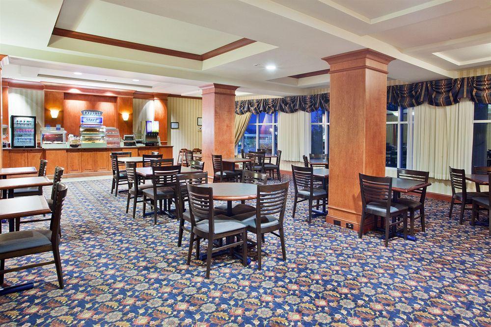 Holiday Inn Express Hotel & Suites Grand Rapids-North By Ihg Walker Étterem fotó