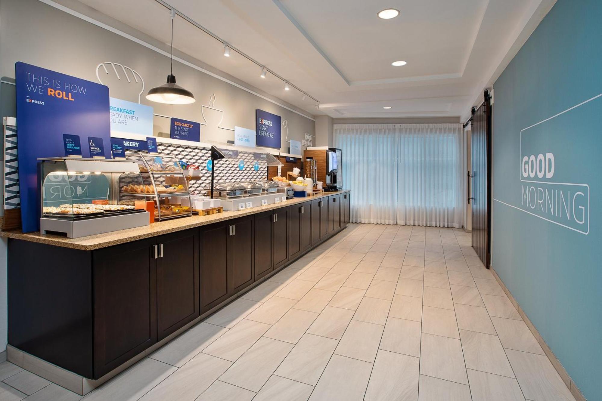Holiday Inn Express Hotel & Suites Grand Rapids-North By Ihg Walker Kültér fotó